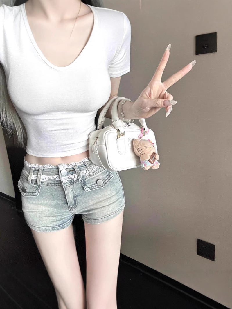 Lace Trim High-Waisted Denim Shorts – Slim Fit Washed Hot Pants (S–XL)