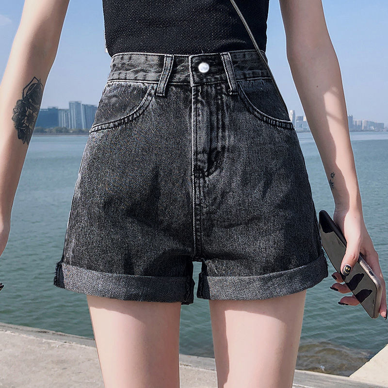 High-Waisted Vintage Black Washed Denim Shorts – Loose Straight-Leg Cuffed Style (S–XL)