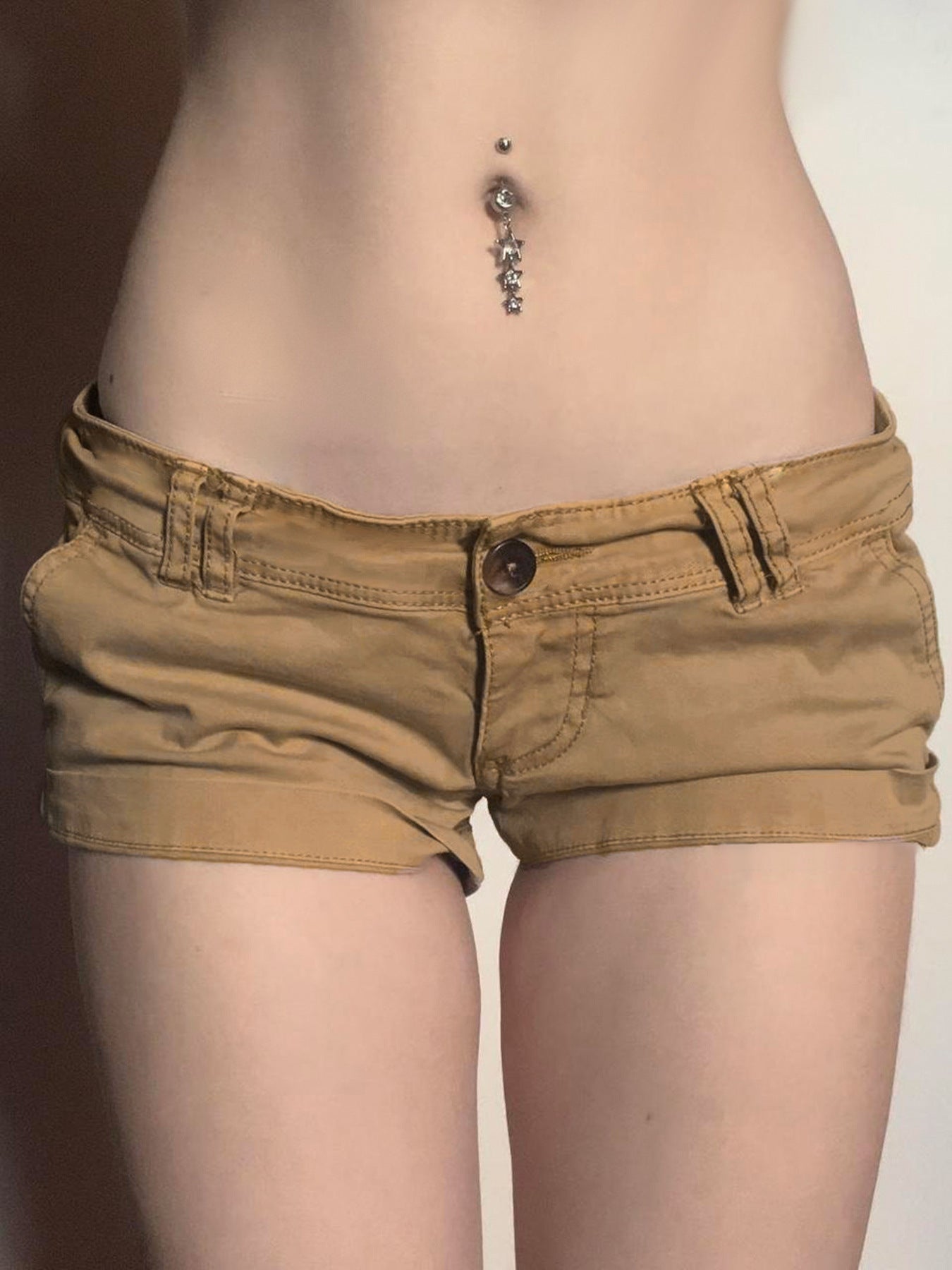Minimalist Utility-Style High-Waist Cotton Shorts – Solid Color Casual Hot Pants (S–XL)