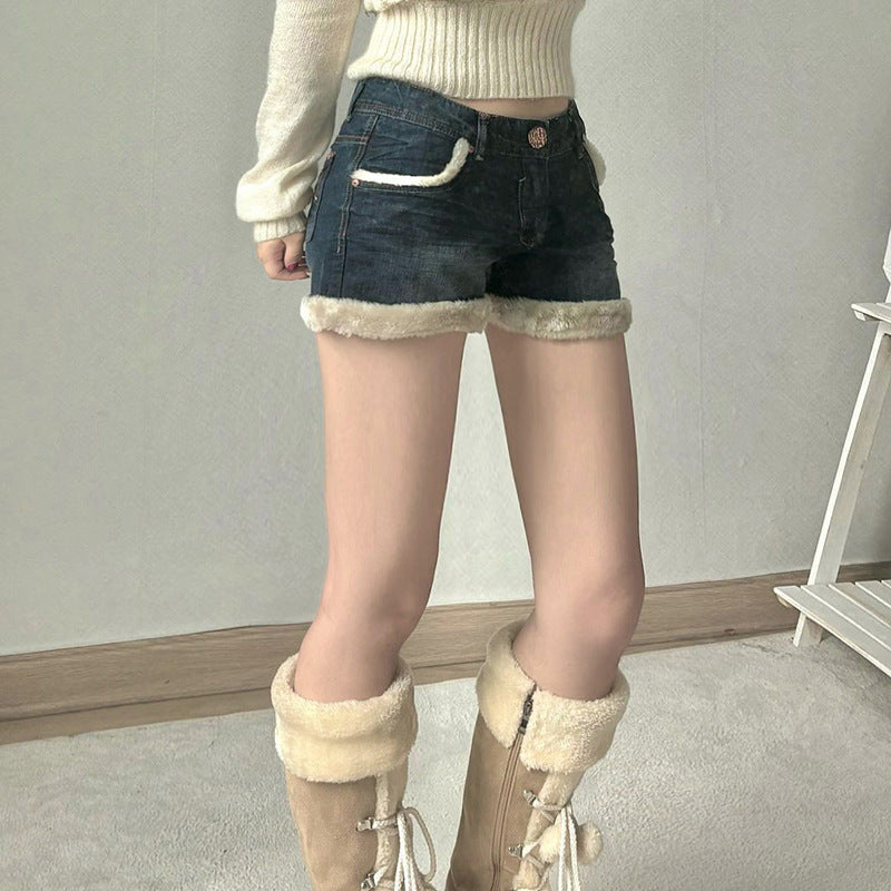 Women's Winter Fleece-Lined Denim Shorts – High Waist Warm Jean Shorts with Faux Fur Trim (S–XL)
