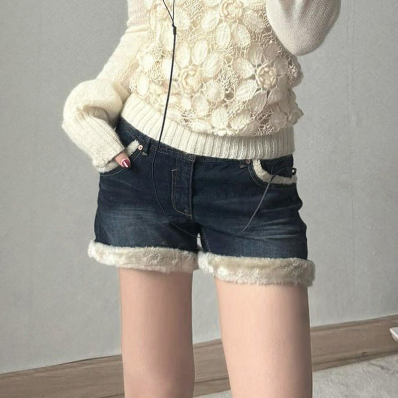 Women's Winter Fleece-Lined Denim Shorts – High Waist Warm Jean Shorts with Faux Fur Trim (S–XL)